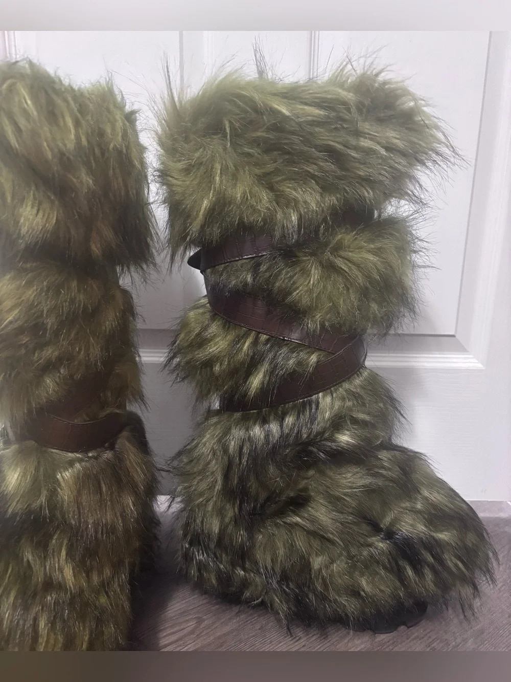 NWOB Dolls Kill x Shrek Wild Instincts Faux Fur Boots